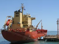 ناقلة نفط / مواد كيميائية للبيع