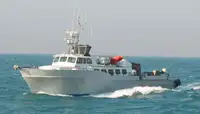 قارب طاقم للبيع
