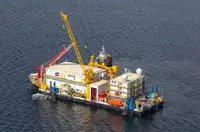 Oil/Chemical tanker للبيع