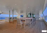 يخت للبيع