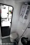 سفينة عبّارة للبيع