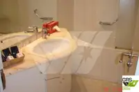 سفينة سياحية للبيع