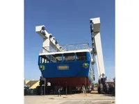 سفينة نقل بضائع بالمركبات (Ro-Ro) للبيع