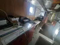 سفينة إنزال، ناقلة للبيع