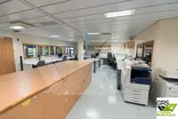 قوارب العمل للبيع