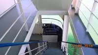 سفينة نقل بضائع بالمركبات (Ro-Ro) للبيع