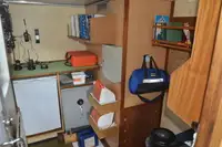 سفينة نقل بضائع بالمركبات (Ro-Ro) للبيع