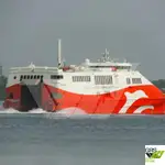 سفينة نقل بضائع بالمركبات (Ro-Ro) للبيع