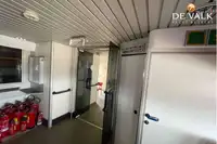 قارب مزدوج الهيكل للبيع