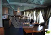 سفينة حاويات للبيع