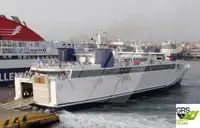 سفينة نقل بضائع بالمركبات (Ro-Ro) للبيع