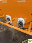 قوارب العمل للبيع