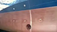 سفينة بحثية للبيع