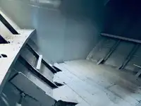 قوارب العمل للبيع