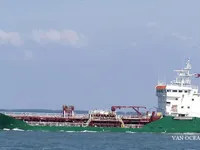 ناقلة نفط / مواد كيميائية للبيع