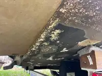 قوارب العمل للبيع