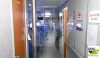 قارب طاقم للبيع