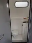 قوارب العمل للبيع