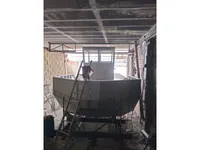 قوارب العمل للبيع