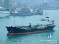 ناقلة نفط / مواد كيميائية للبيع