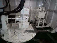 قوارب العمل للبيع