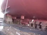 سفينة بحثية للبيع