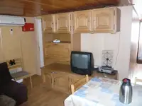 سفينة سحب للبيع