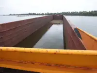 بارج للبيع