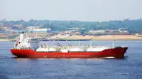 Oil/Chemical tanker للبيع
