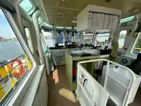 سفينة سحب للبيع
