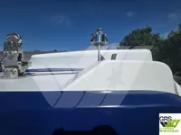 قارب طيار للبيع