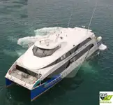 قوارب العمل للبيع