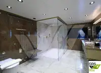 سفينة سياحية للبيع