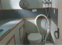 سفينة سياحية للبيع