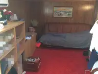 سفينة حاويات للبيع