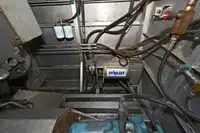 قارب مزدوج الهيكل للبيع