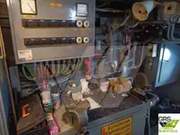 قوارب العمل للبيع