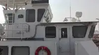 زورق دورية للبيع
