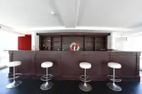 بارجة للبيع