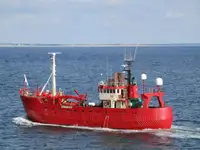 سفينة إمداد سريعة (FSV) للبيع