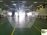 سفينة نقل بضائع بالمركبات (Ro-Ro) للبيع