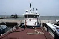 ناقلة نفط / مواد كيميائية للبيع