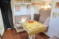 زورق دورية للبيع