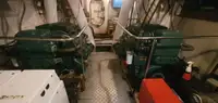 سفينة حاويات للبيع