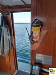 قوارب العمل للبيع