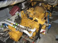 قارب طاقم للبيع