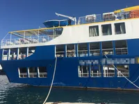 سفينة نقل بضائع بالمركبات (Ro-Ro) للبيع
