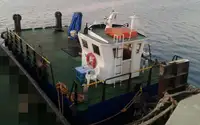 قوارب العمل للبيع