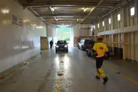 سفينة نقل بضائع بالمركبات (Ro-Ro) للبيع