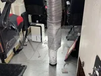 قوارب العمل للبيع